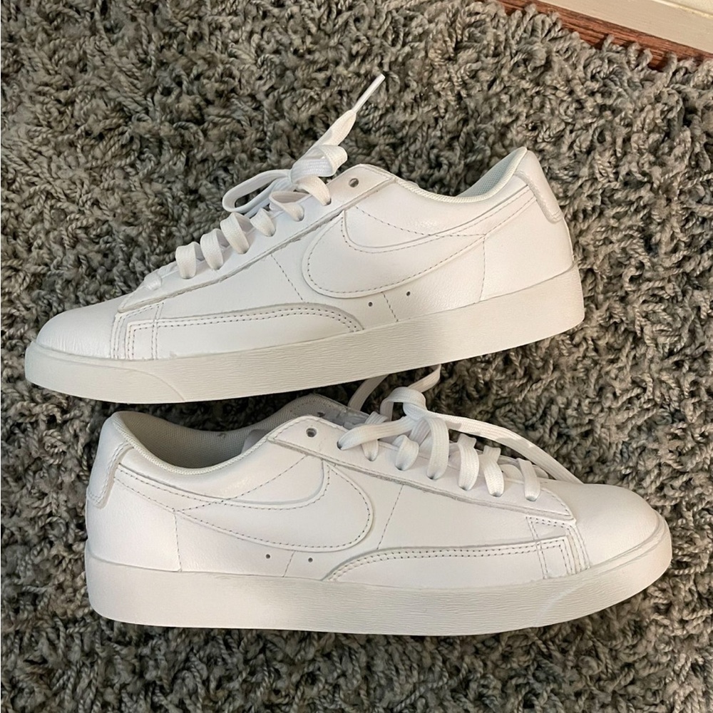 Nike blazer low - white - mens size 9.5
